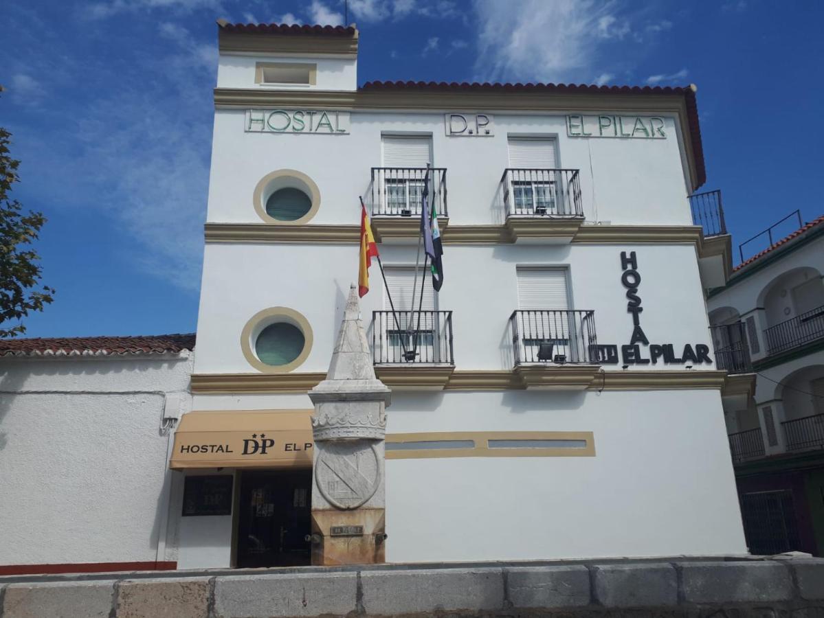 Hostal Dp El Pilar Monesterio Exteriér fotografie